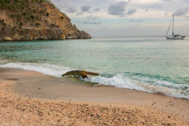 Saint Barthelemy 'deki huzurlu plaj (St. Barts, St. Barth, St. Barth)