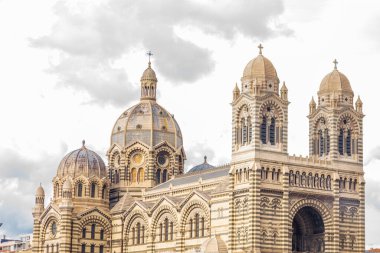 Büyük Katedral - Fransa 'nın Marsilya kentindeki ana kiliselerden biri.