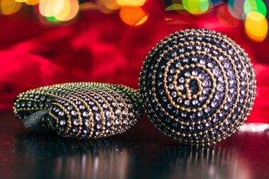 Samimi Noel ışıkları süslemesi. Kış dekorasyon arka planı