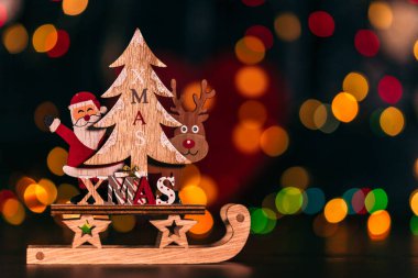 Samimi Noel ışıkları süslemesi. Kış dekorasyon arka planı