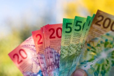 İsviçre frangı banknotları. CHF Para Birimi
