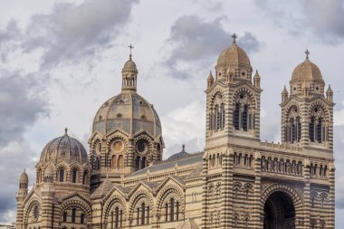 Büyük Katedral - Fransa 'nın Marsilya kentindeki ana kiliselerden biri.