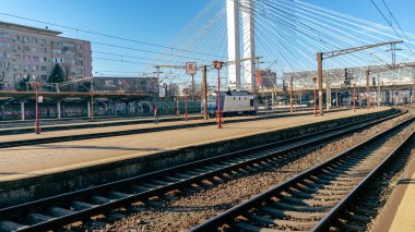 Bükreş Kuzey Tren İstasyonu 'nda Tren (Gara de Nord Bucuresti)