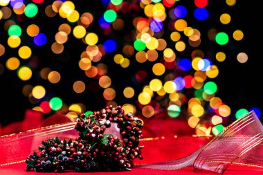 Samimi Noel ışıkları süslemesi. Kış dekorasyon arka planı