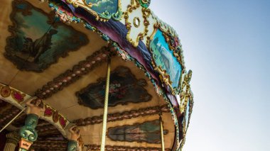 Honfleur, Fransa 'nın Normandiya şehrinde ünlü bir liman köyüdür.