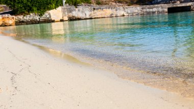 Horseshoe Bay Sahili ve Hamilton, Bermuda 'daki Deep Bay Sahili