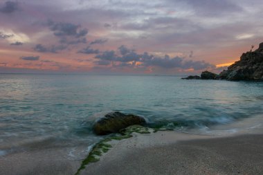 Saint Barthelemy 'deki huzurlu plaj (St. Barts, St. Barth, St. Barth)