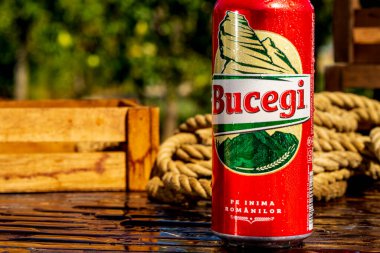 Bucegi bira kutusu - yoğunlaştırılmış su damlacıkları