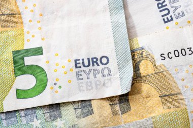 5 Avro banknotları. Tasarruf, gelir veya yatırımı temsil eden Avro para arkaplanı