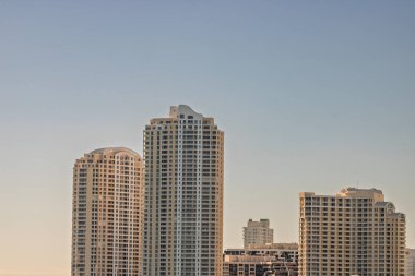 Miami, Florida şehir merkezi finans bölgesi. ABD şehir silüeti ve gökdelenleri