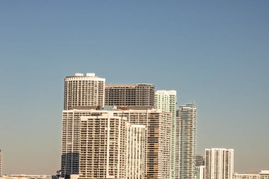 Miami, Florida şehir merkezi finans bölgesi. ABD şehir silüeti ve gökdelenleri