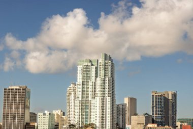 Miami, Florida şehir merkezi finans bölgesi. ABD şehir silüeti ve gökdelenleri