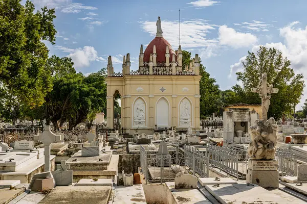 Kristof Kolomb Mezarlığı (Cemetario de Colon) Havana, Küba