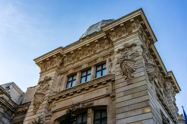 Bükreş Ulusal Tarih Müzesi binası, Romanya