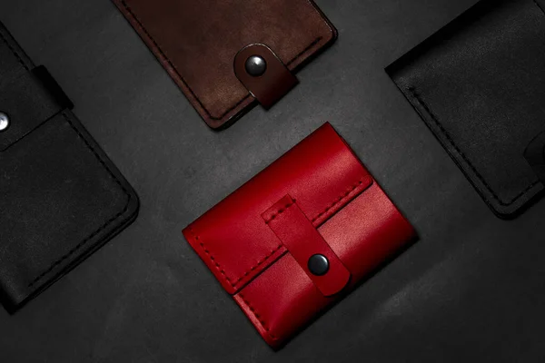Set Handmade Leather Wallets Black Brown Red Leather Craft Mens — 图库照片