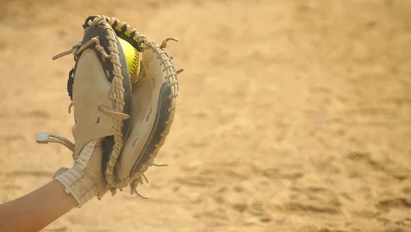 Softball Being Caught Catcher Mitt Dirt Infield Copy Space — Stock Photo, Image