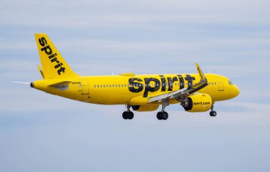 Spirit Airlines Airbus A320 Chicago O 'Hare Uluslararası Havaalanına inişe hazırlanıyor.