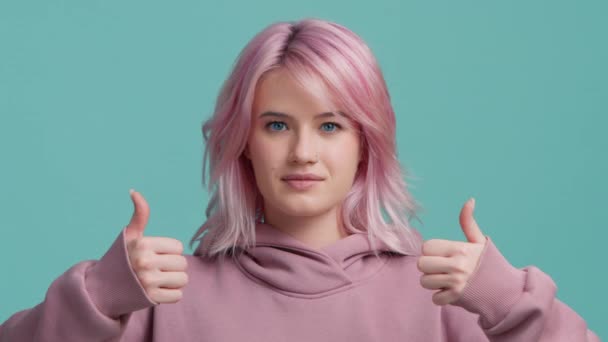 Young Hipster Girl Pastel Pink Hair Modern Hoodie Making Good — Video Stock