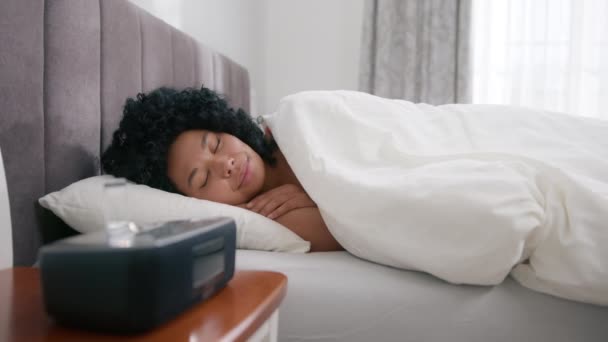 Happy Woman Color Sleeping Bed Home Wakes Digital Alarm Clock — Vídeo de Stock