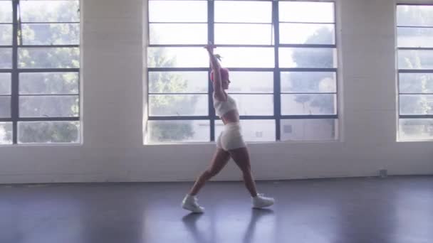 Agile Modern Girl Does Graceful Dance Walk Choreographer Preparing Performance — Stockvideo