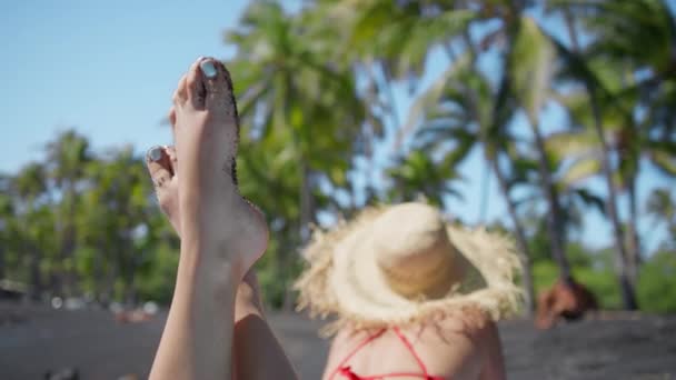 Happy Woman Foot Relaxing Black Sand Beach Green Palm Trees — 图库视频影像