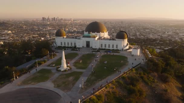 Flare Lente Pôr Sol Dramático Com Skyline Centro Los Angeles — Vídeo de Stock