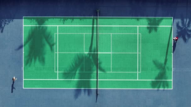 Spelers Gooien Bal Boven Mensen Die Tennissen Drone Van Tenniswedstrijd — Stockvideo