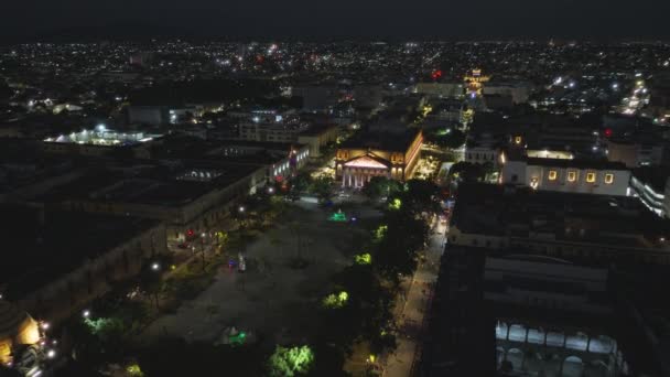 Lenyűgöző Éjszakai Kilátás Központi Plaza Liberacion Teatro Degollado Éjszakai Megvilágítás — Stock videók