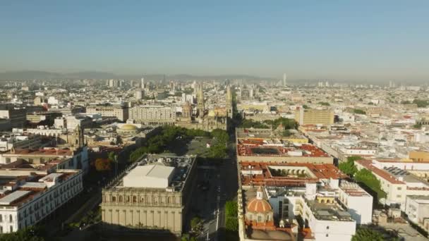 Drone Voando Direção Plaza Liberacion Catedral Guadalajara México Belo Nascer — Vídeo de Stock