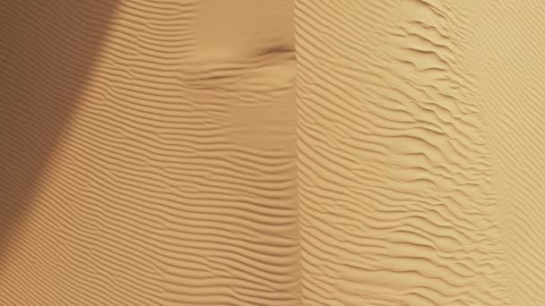 カリフォルニア州で空の砂漠を上空からドローンで撮影 暑い夏の天候の間 波打つ砂の質感の表面を持つ曲線状の砂丘を飛び越える コピースペース付きアブストラクト背景 — ストック動画