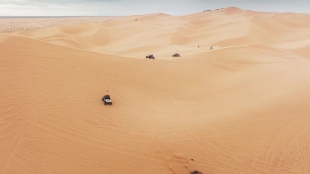 Group Four Wheel Drive Vehicles Competing Dunes Aerial View Atv — Stock Video