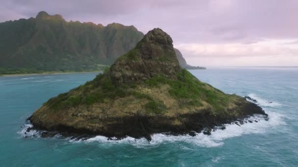 Vista Cerca Pintoresca Isla Sombreros Chinos Verdes Vista Aérea Isla — Vídeos de Stock