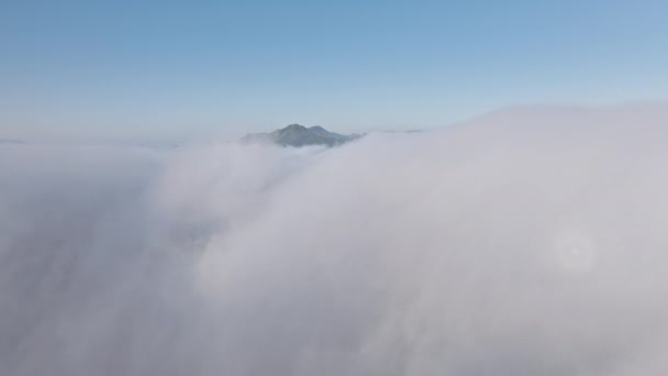 Cloud Time Lapse Natur Bakgrund Antenn Drönaren Flyger Genom Fluffiga — Stockvideo