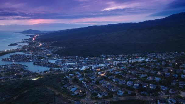 Гонолулу Пригородный Вид Воздуха После Кинематографического Фиолетового Заката Восточный Гонолулу — стоковое видео