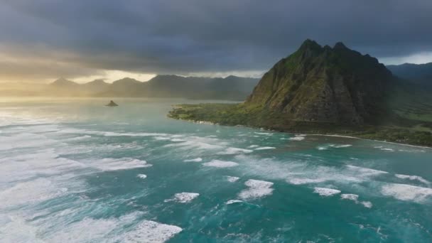 Oahu Île Nature Sauvage Merveilleuses Vagues Océan Bleu Profond Frais — Video