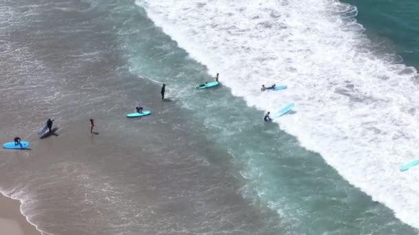 Santa Monica California Usa June 2023 Aerial View Men Surfing — 图库视频影像