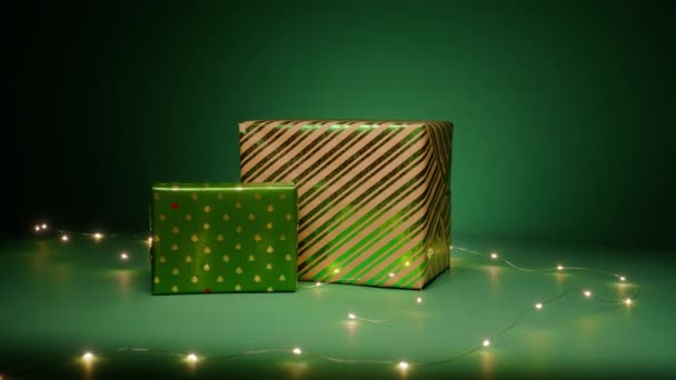 Magiczne Tło Nocy Błyszczące Zielone Złote Pudełka Świąteczne Lekkie Girlandy — Wideo stockowe