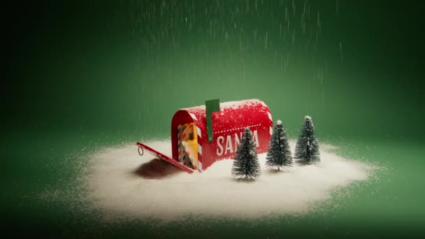 Schneeflocken Fallen Auf Roten Briefkasten Und Weihnachtsdekoration Santa Village Nordpol — Stockvideo