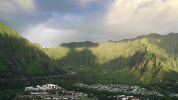 Kaneohe Dorf Community College Auf Der Insel Oahu Hawaii Naturlandschaft — Stockvideo