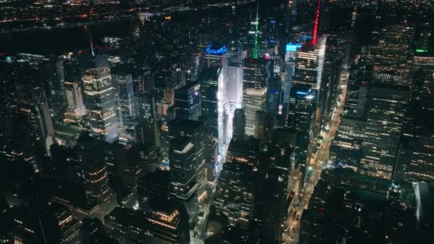 Встановлення Кольорового Освітлення Всесвітньо Відомої Туристичної Пам Ятки Манхеттені Нью — стокове відео