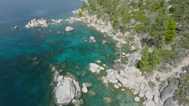 Latające Nad Lodowcem Górskie Jezioro Tahoe Przezroczystą Turkusową Wodą Malowniczy — Wideo stockowe