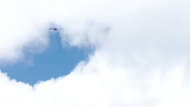 Oahu Adası Üzerinde Helikopter Turu Havai Manzarası Bulutlu Bir Günde — Stok video
