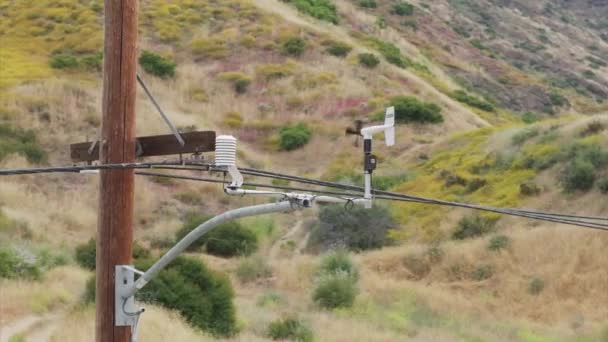 Moderne Aerovane Anemometer Die Windsnelheid Richting Meet Santa Monica Mountains — Stockvideo