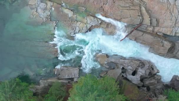 Skykomish Nehri Nin Kayalık Manzarası Kuzey Çağlayan Dağlarının Güzel Saf — Stok video