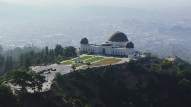 Griffith Gözlemevi, Los Angeles, Kaliforniya, ABD - 15 Ekim 2024: Griffith Gözlemevi, Los Angeles, Kaliforniya, ABD.