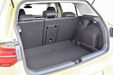 Bir yolcu vagonunun bagajı.