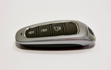 Uzaktan kumandalı anahtar.