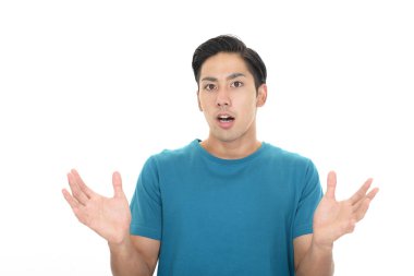 Bir şey düşünen bir adam.