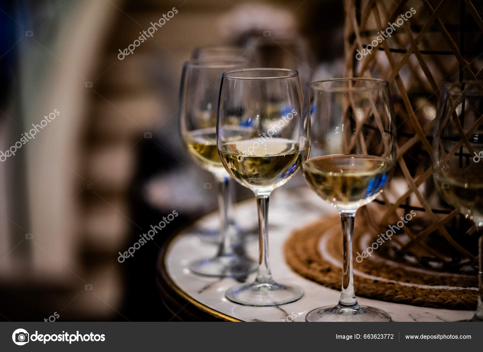 Luxury Table Settings Fine Dining Glassware Pouring Wine Glass Beautiful  Stock Photo by ©Borisku 663623772