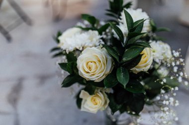 Düğün ve kutlama çiçekleri düğün hazırlıkları ve lüks sosyal etkinlikler.